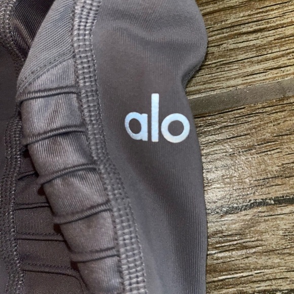 Alo Moto Leggings - Picture 4 of 4